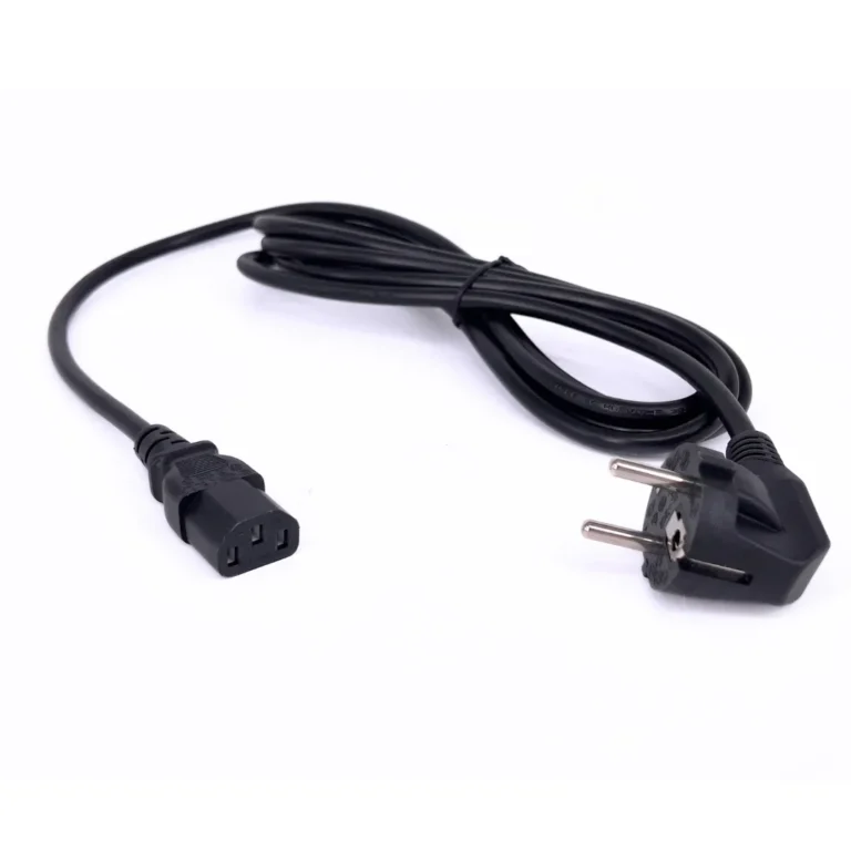 Cable 2,5 m hembra clavija inyectada (3 x 1,5 mm) - Varios